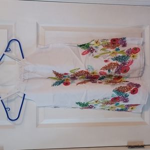 White dress with flowers on it for girls size 8